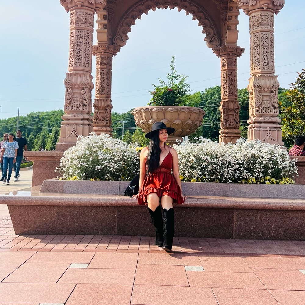 Meet your Posher, Alejandra